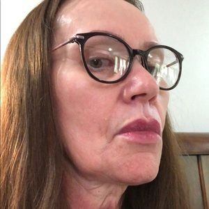 Meet your Posher, Teresa